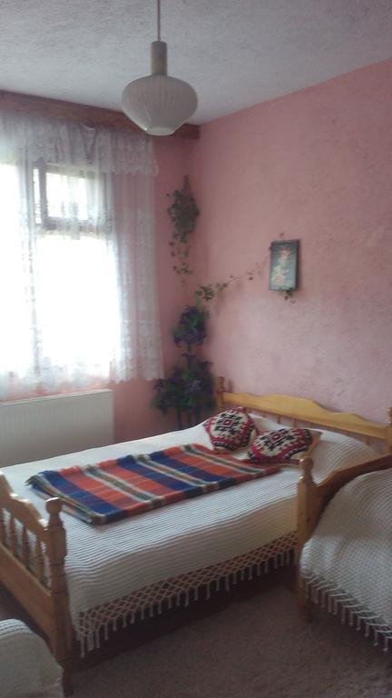 Edelvays House Hotel Trigrad Bagian luar foto
